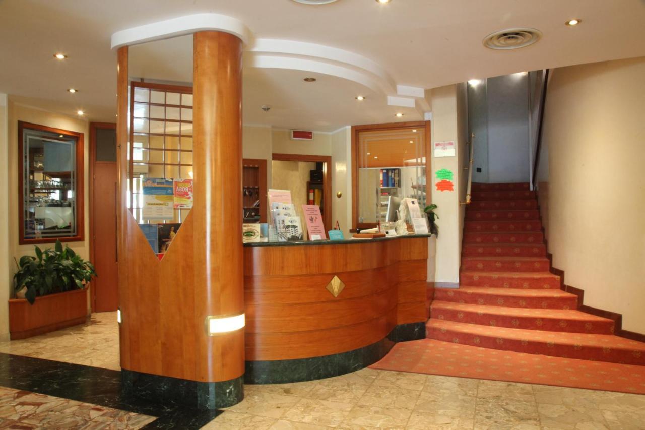 Hotel Gran Venere Beach 3 Superior Bibione Exterior photo