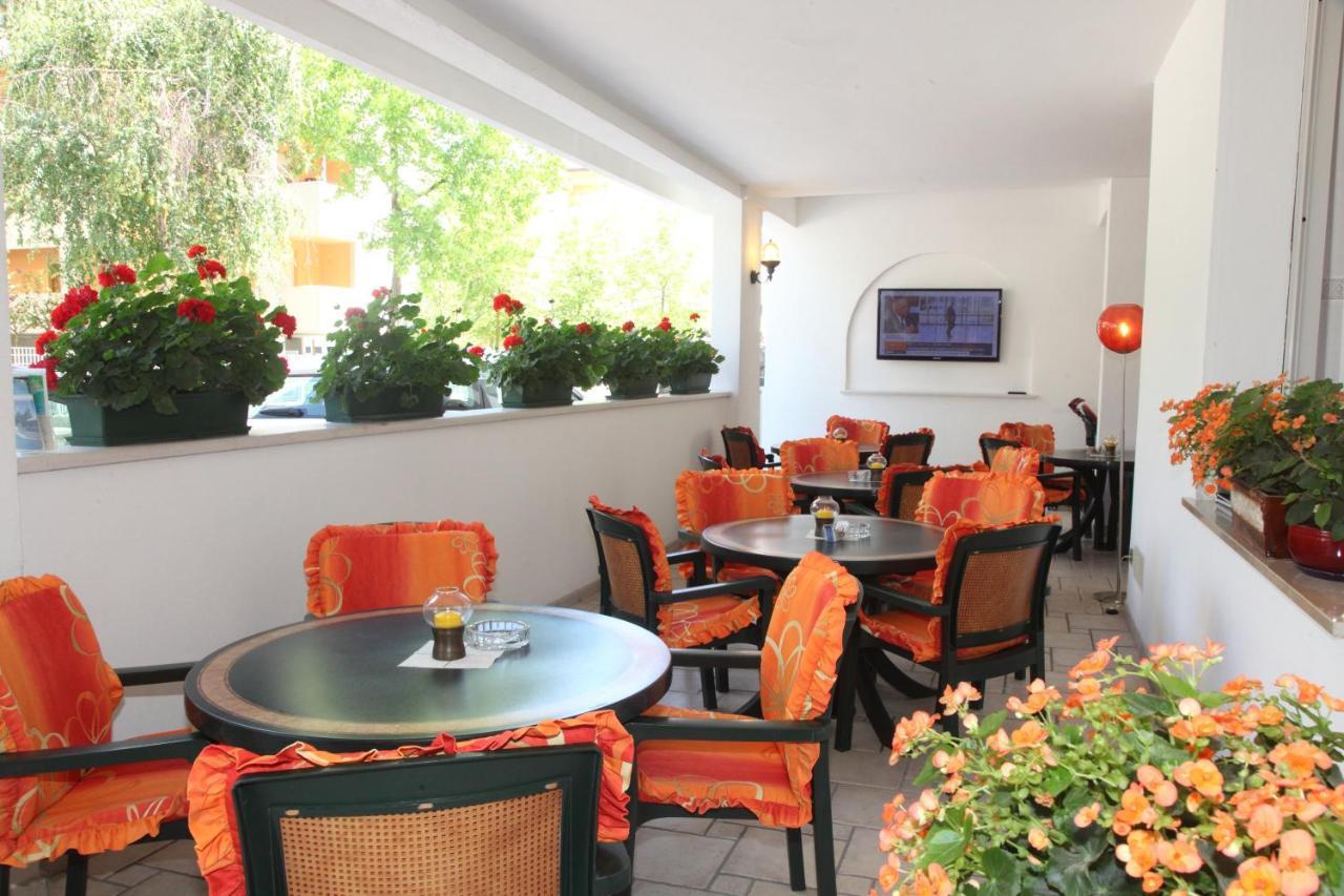 Hotel Gran Venere Beach 3 Superior Bibione Exterior photo